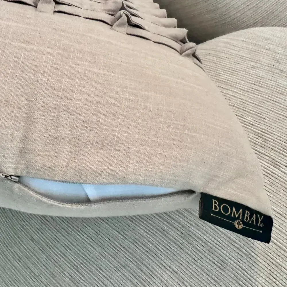 Bombay Company Knotted Detail Throw‎ Pillow Beige 16
